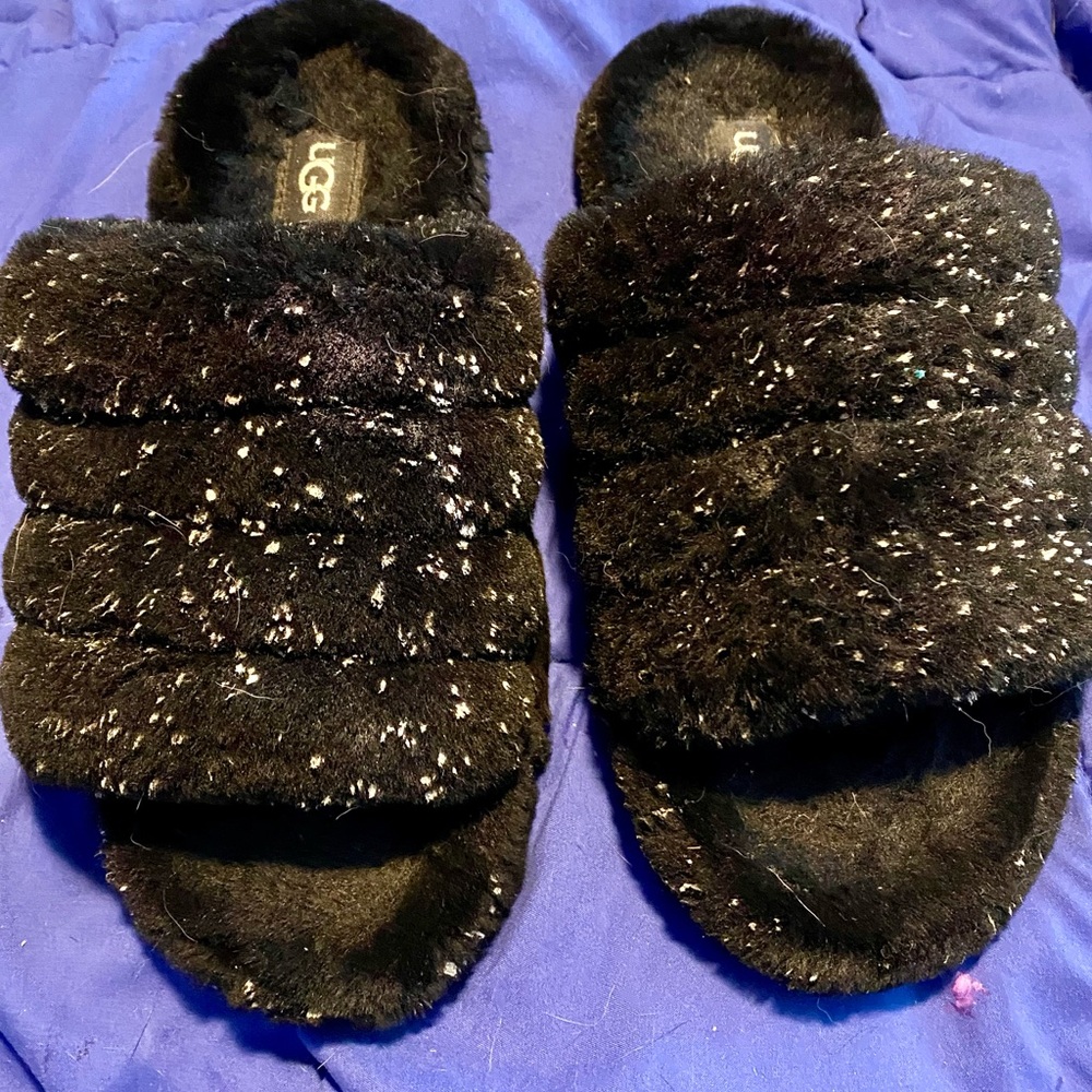 Ugg fluffy slide slippers